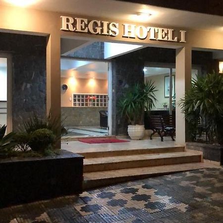 Regis Hotel I เฮจิสโตร ภายนอก รูปภาพ